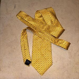 Vintage Brooks Brothers Makers Yellow Silk Tie with Blue Geometric Square